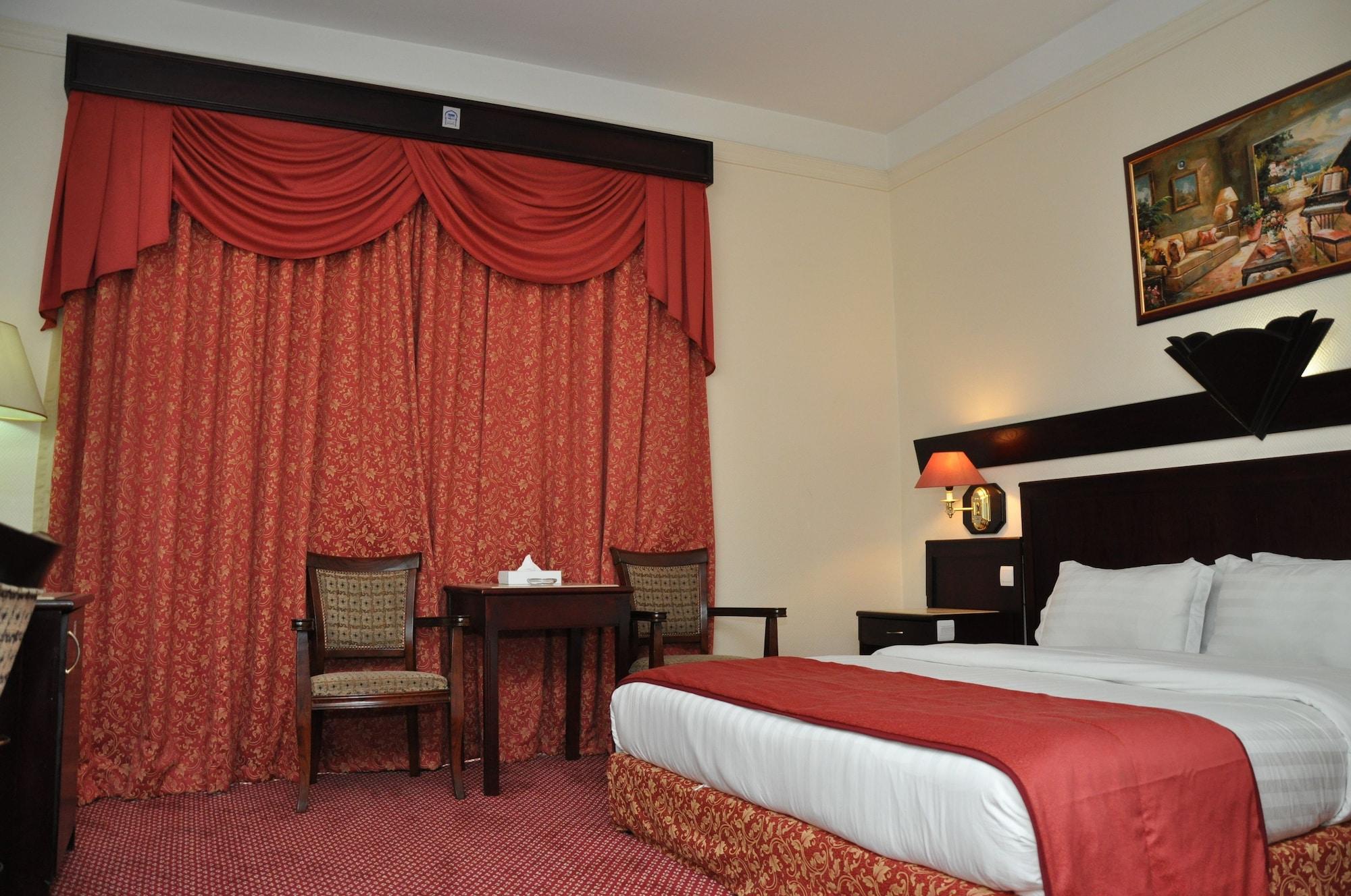 Claridge Hotel Dubai Bagian luar foto