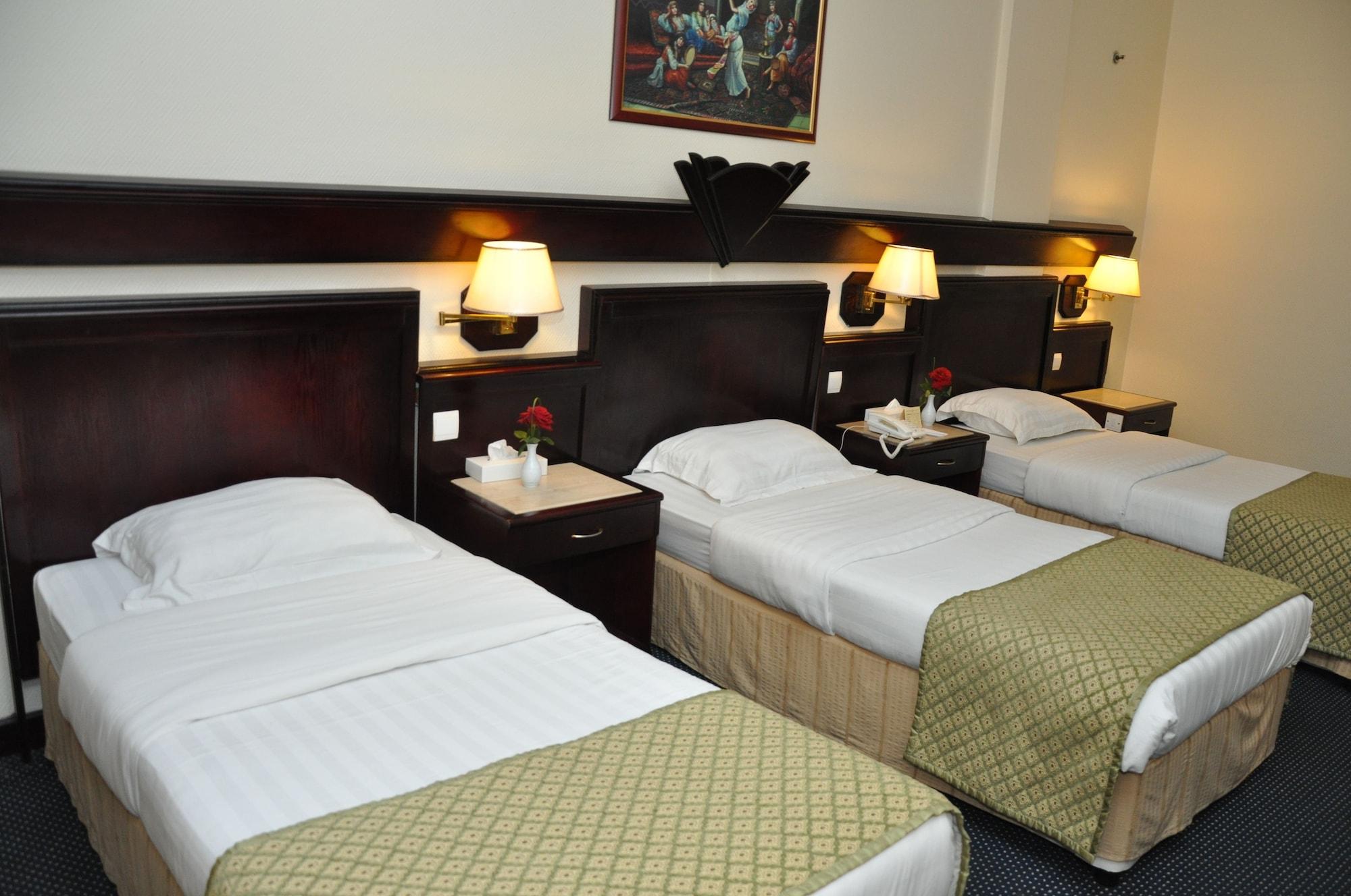 Claridge Hotel Dubai Bagian luar foto