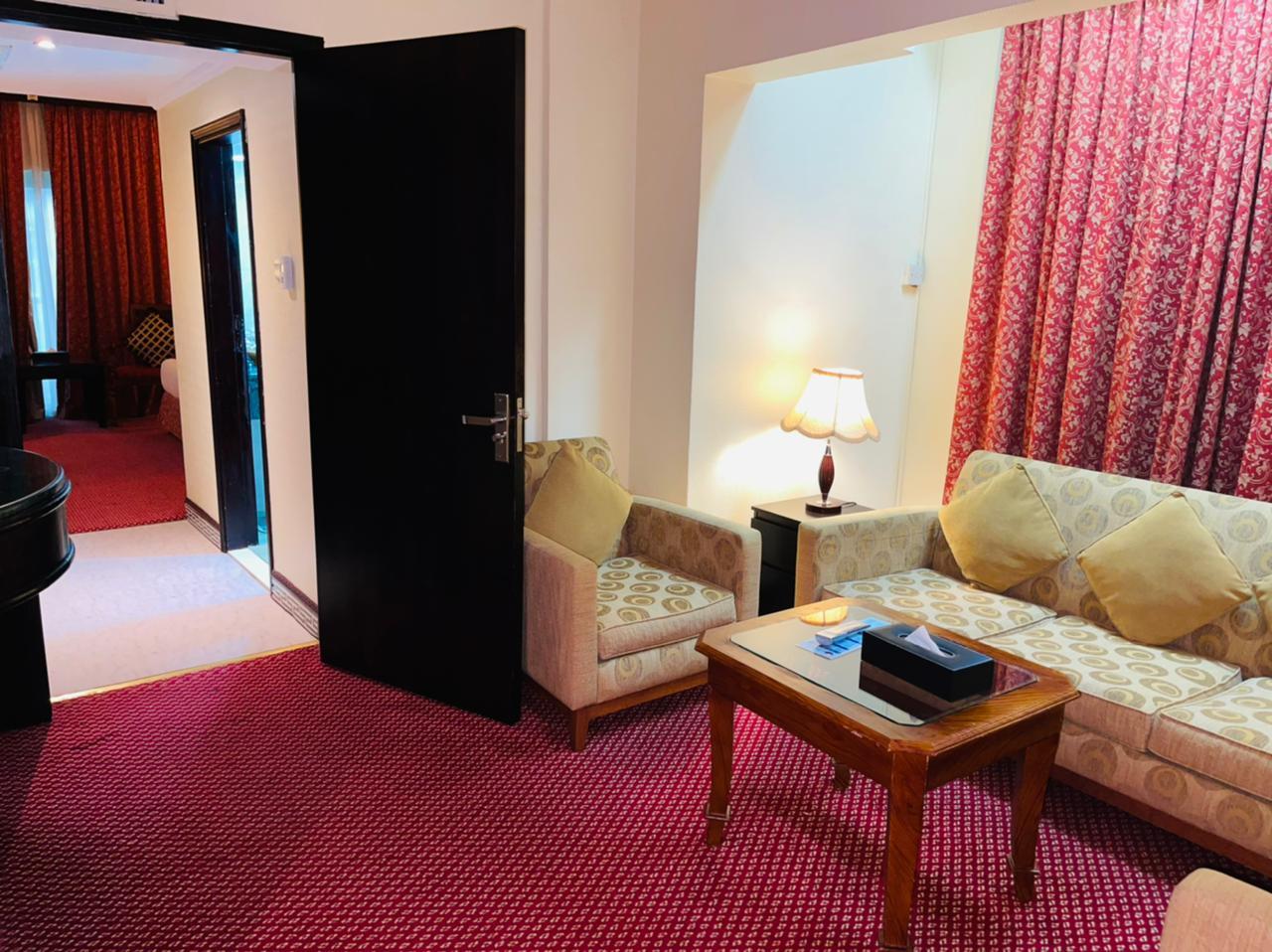 Claridge Hotel Dubai Bagian luar foto
