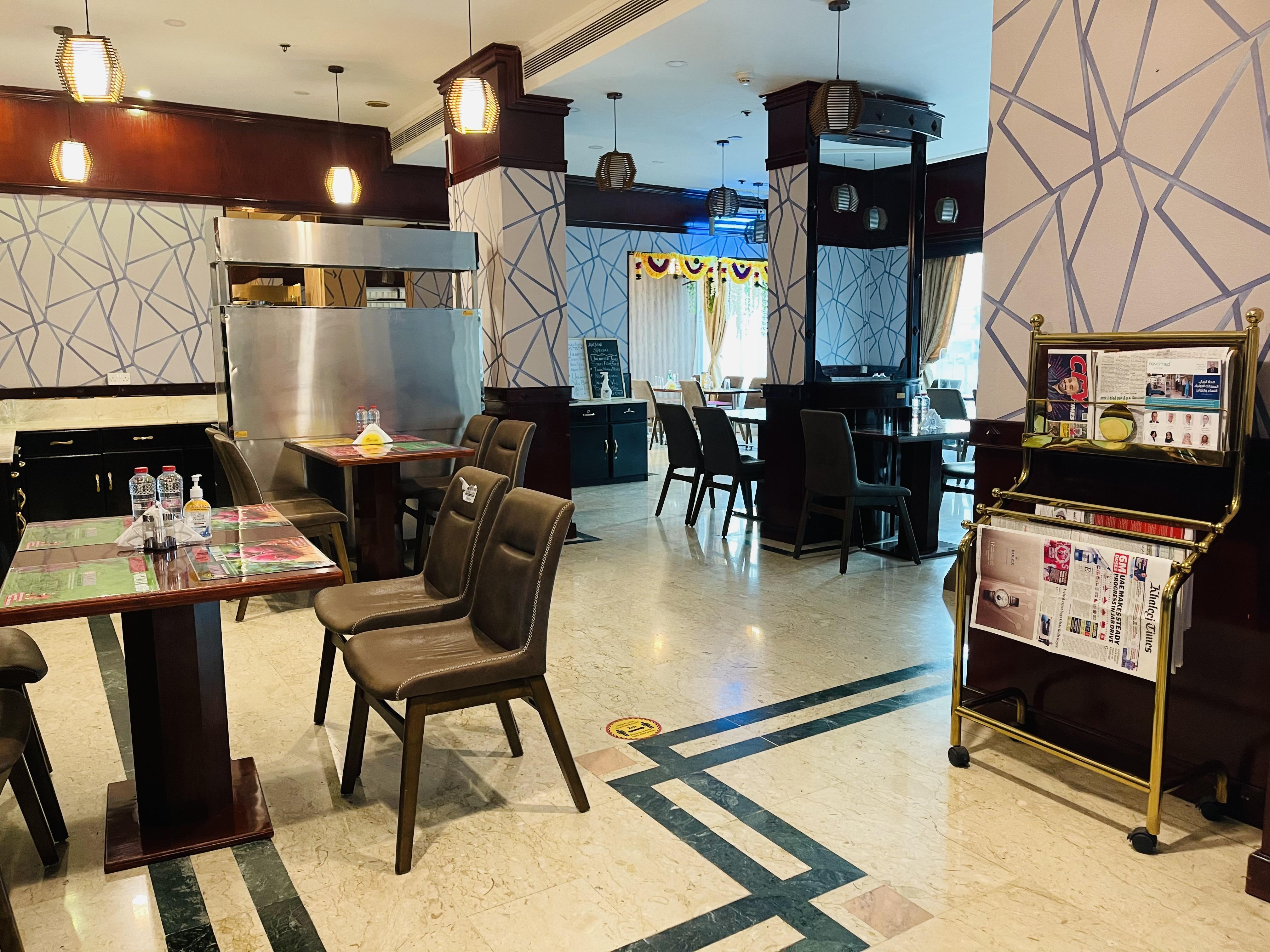Claridge Hotel Dubai Bagian luar foto