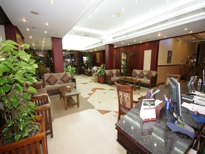 Claridge Hotel Dubai Bagian luar foto