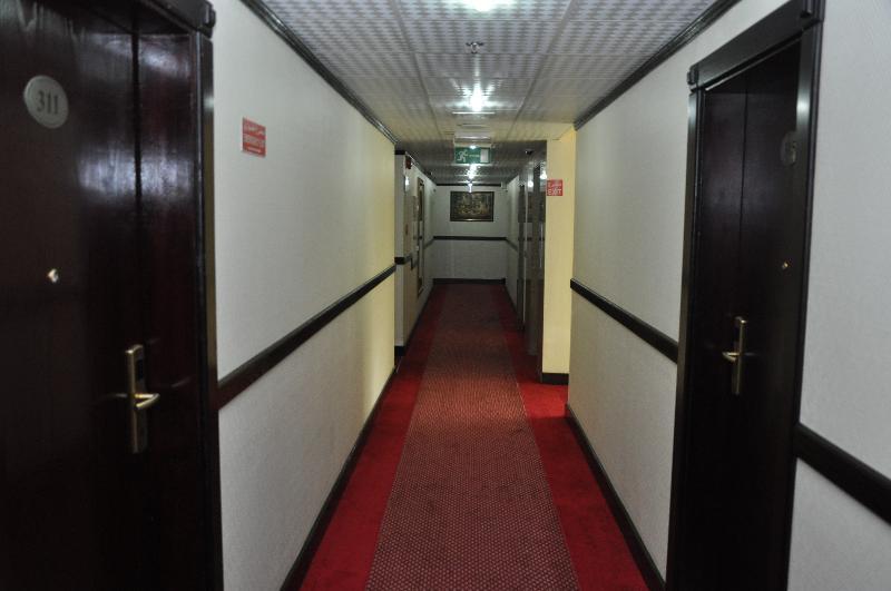 Claridge Hotel Dubai Bagian luar foto